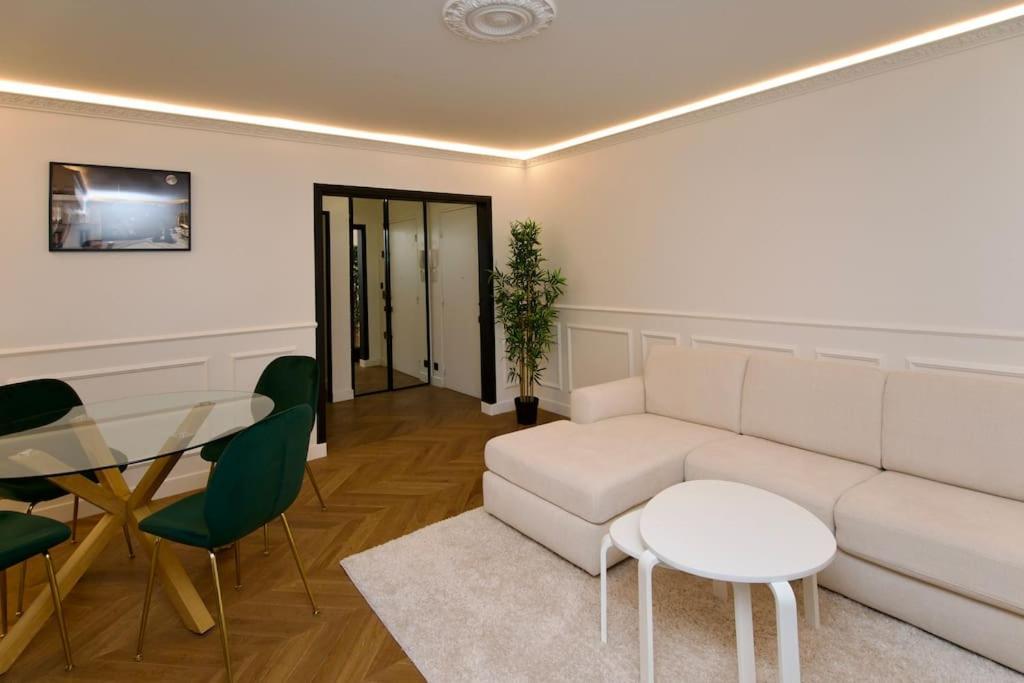 Parisian Style Apartment Мезон-Альфор Экстерьер фото
